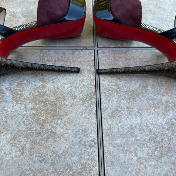 Christian Louboutin 150 suede and python pumps - Picture 13 of 16